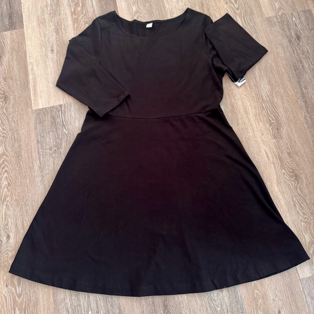 NWT Black Women's Fit & Flare Knit Dress- Old Navy - Size XL